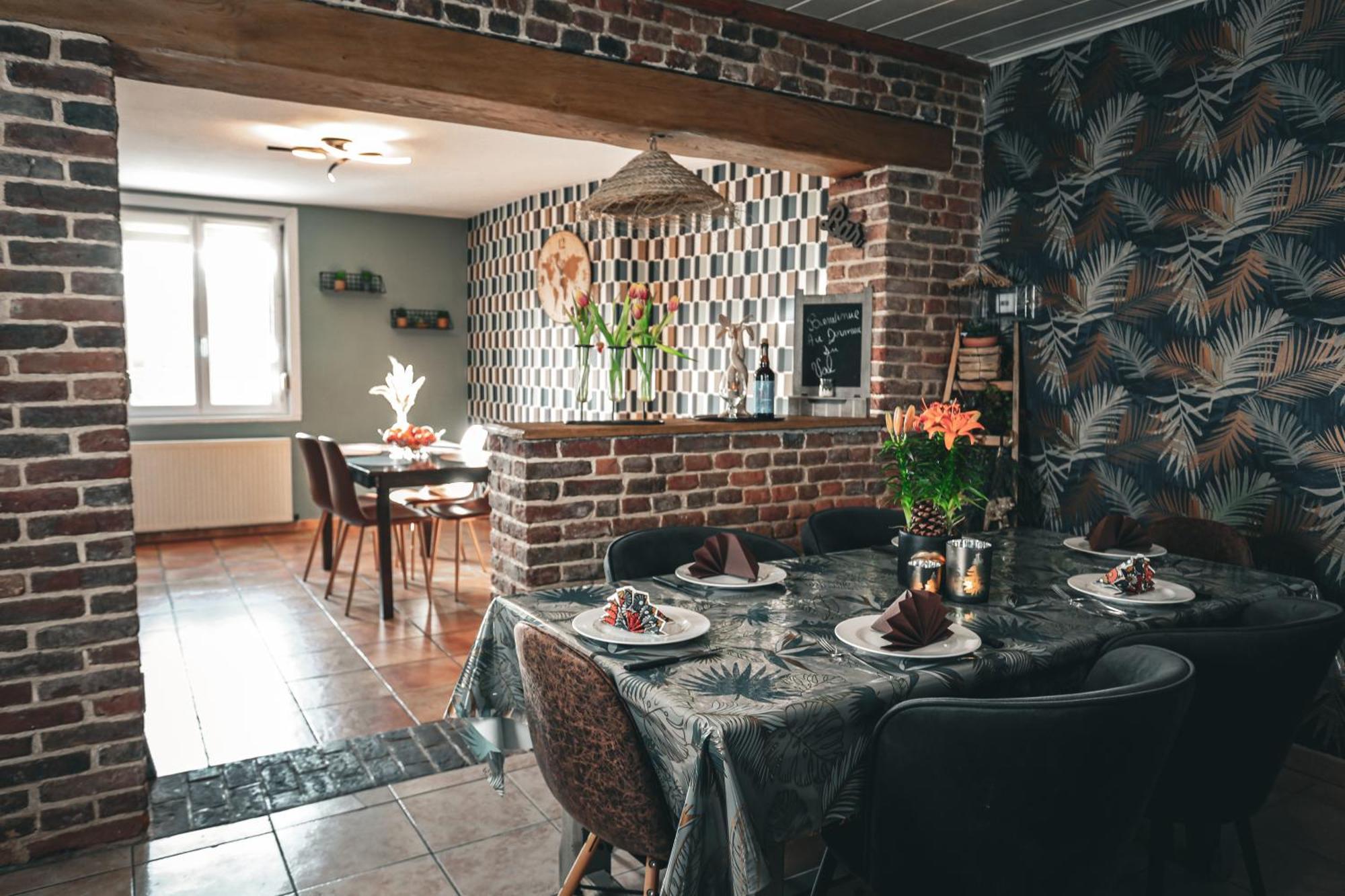 Gite , Au Dormeur Du Val Vireux-Wallerand Экстерьер фото